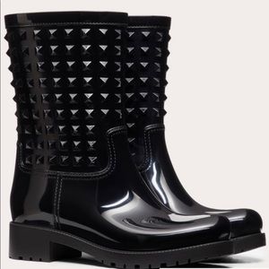 Black Valentino Rainboots
